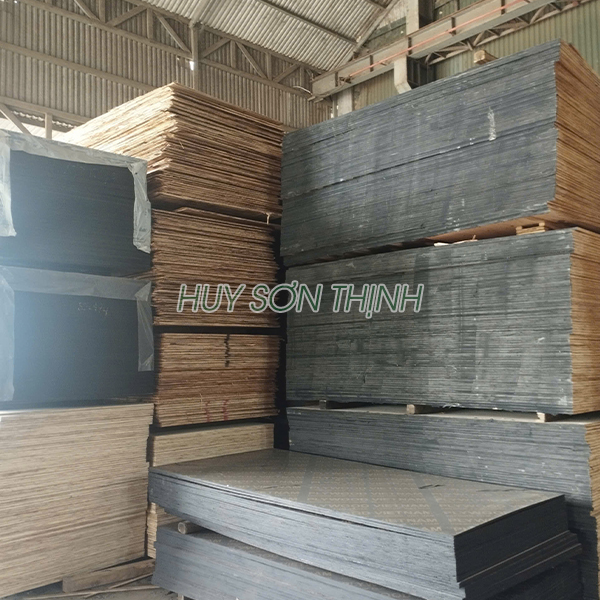 Ván lạng gỗ keo